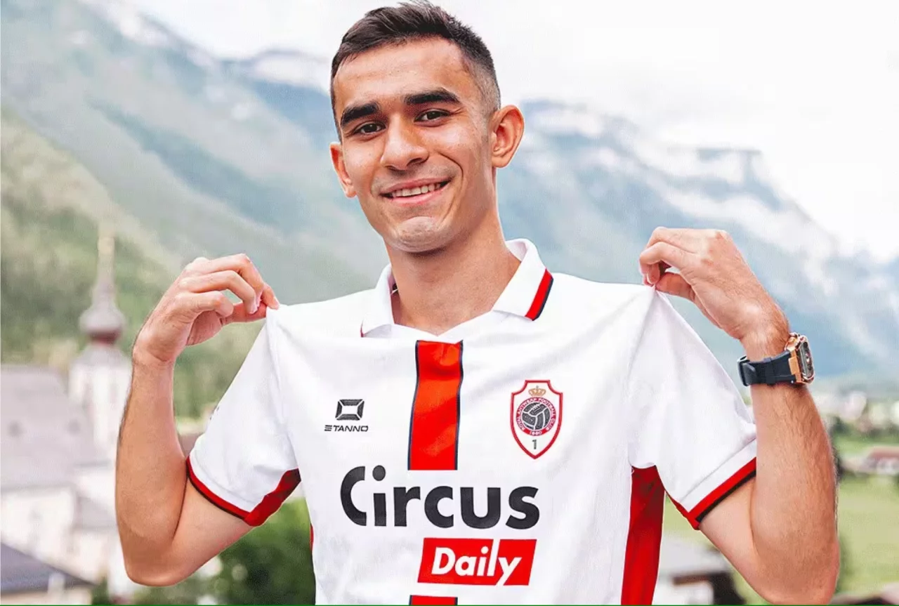 Muhammadali Urinboev signed a contract with the Belgian club "Antwerp"