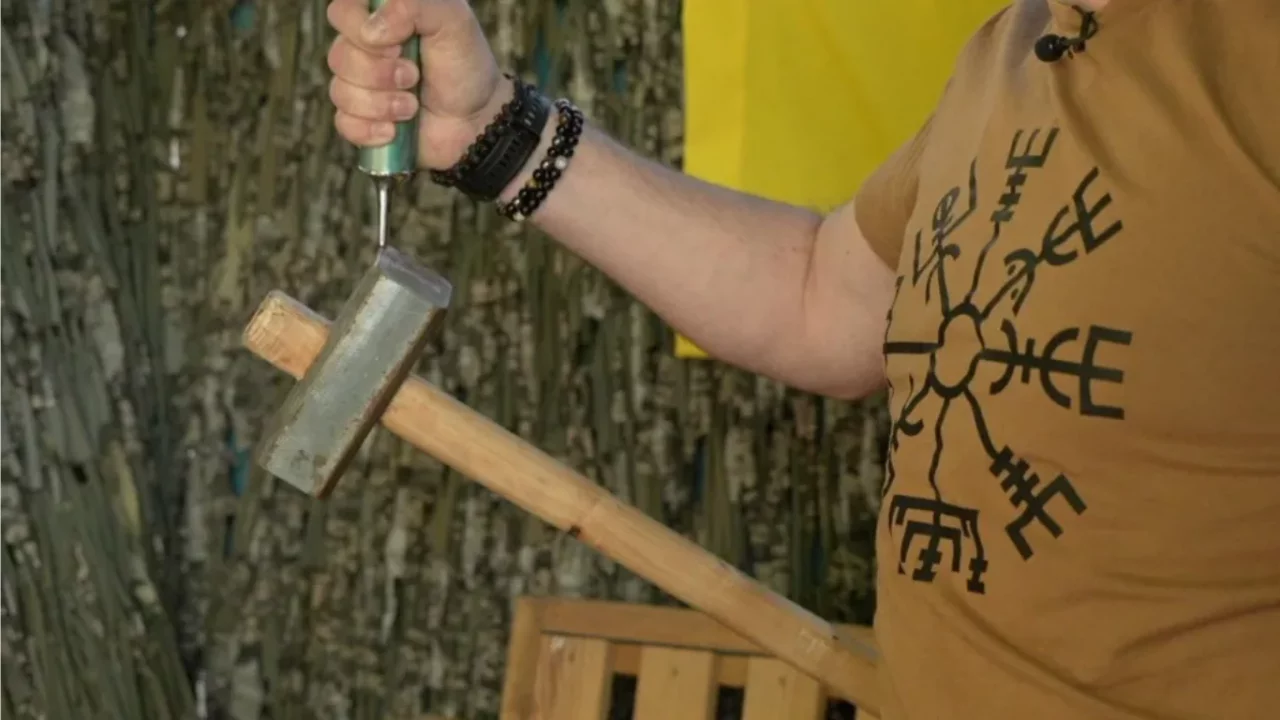 Magnet helping save soldiers' lives in Ukraine