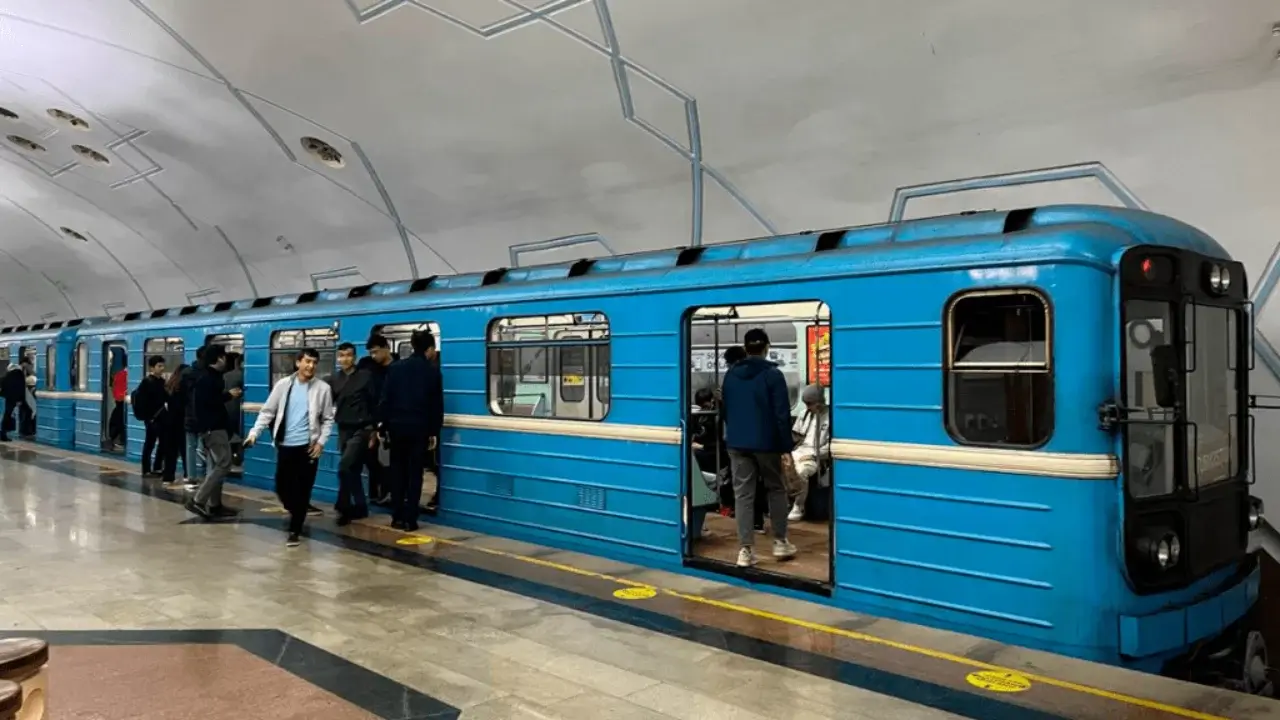 Toshkent metro bekatlarida kassalar butunlay bekor qilindi