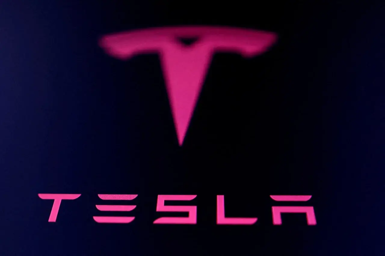 Tesla оштрафована на 243 миллиона долларов