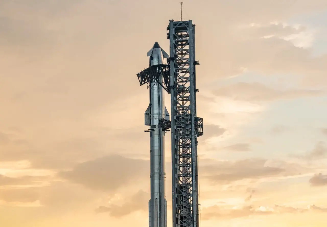 SpaceX Старшипнинг 10-синови давомида йирик ғалабаларни қўлга киритди