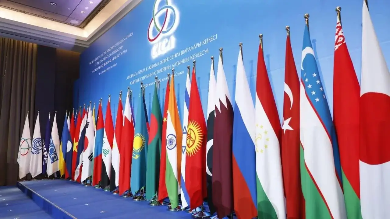 SHHTning bu galgi sammitida 20 ta davlat rahbarlari qatnashadi