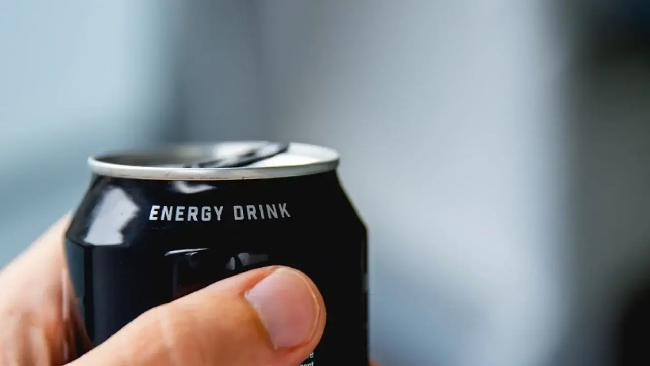 Enerji içecekleri hızlı bir enerji artışı sağlar ancak sağlığa zararlıdır