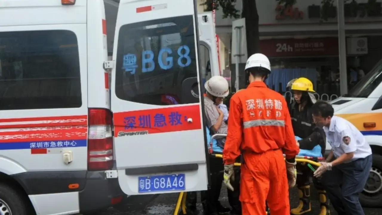 Seven killed in China railway bridge collapse
