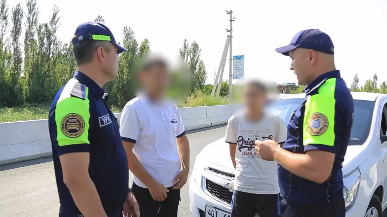 Fergana'da 13 yaşındaki çocuk araç kullanırken yakalandı