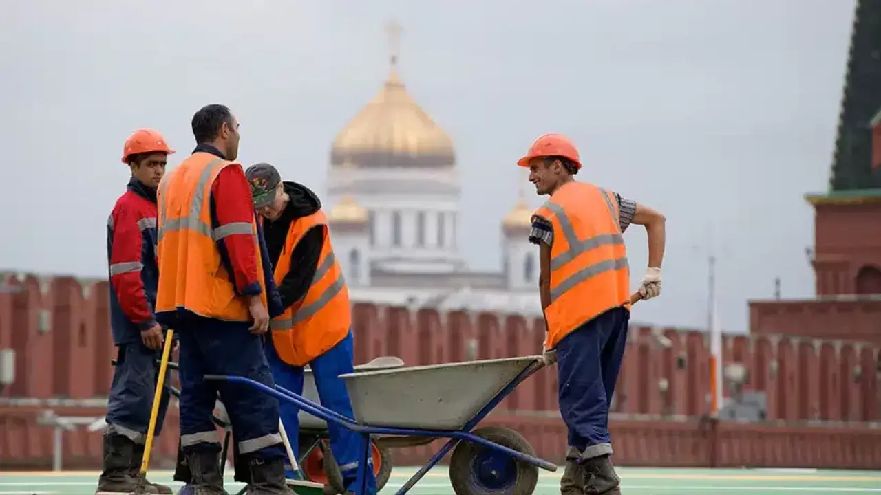 Миграция агентлиги 1 ойда 600 фуқарони Ўзбекистонга қайтарди