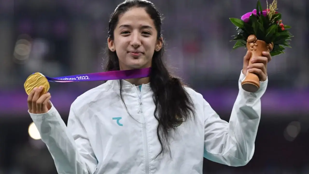 Uzbekistani female athletes entered the world TOP-100