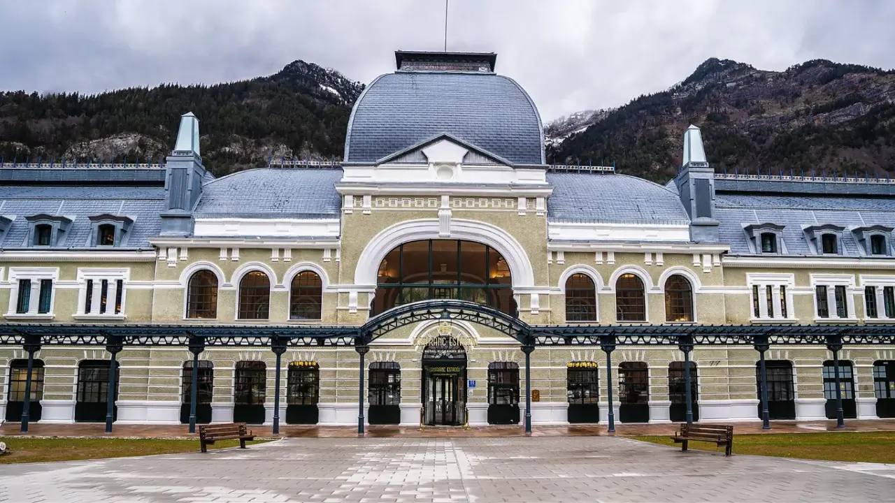 Europe’s “unluckiest” train station comes back to life