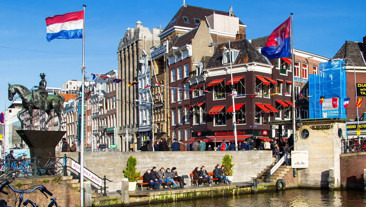 Five Dutch ministers opposing Israel resigned