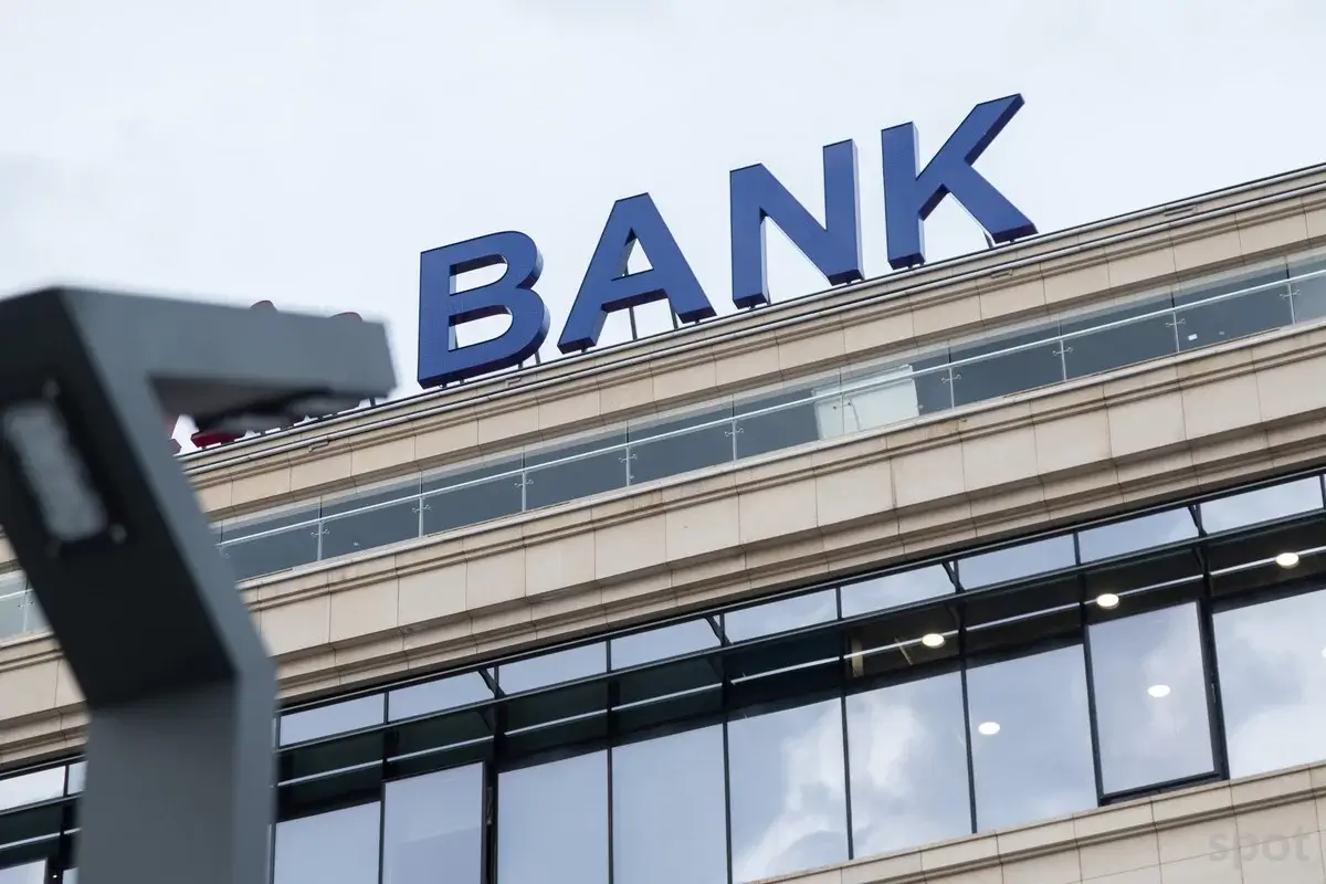 O‘zbekistonda 20 ta bank dam olish kunlari ham ishlaydi