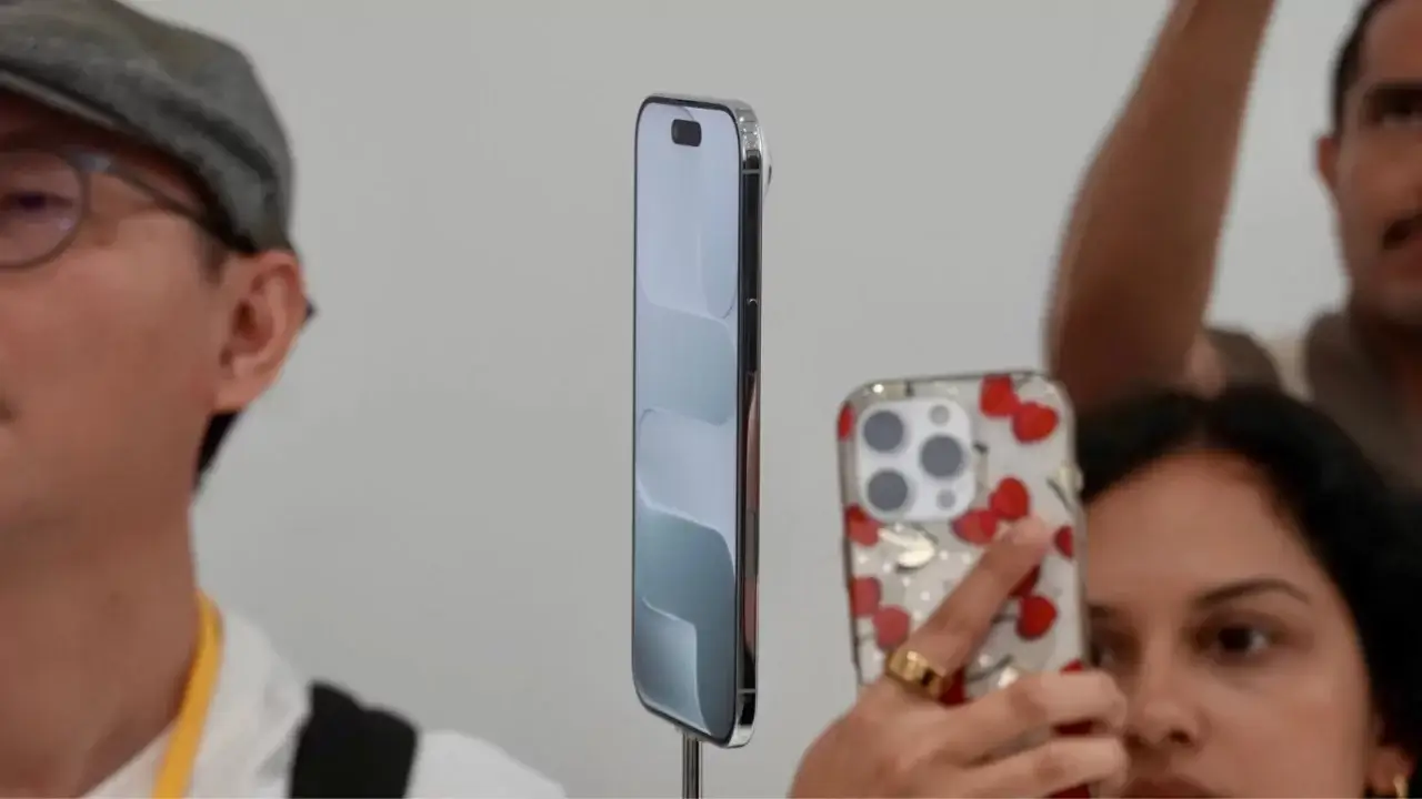 iPhone Air haqiqiy hayotda qanday ko‘rinishda?