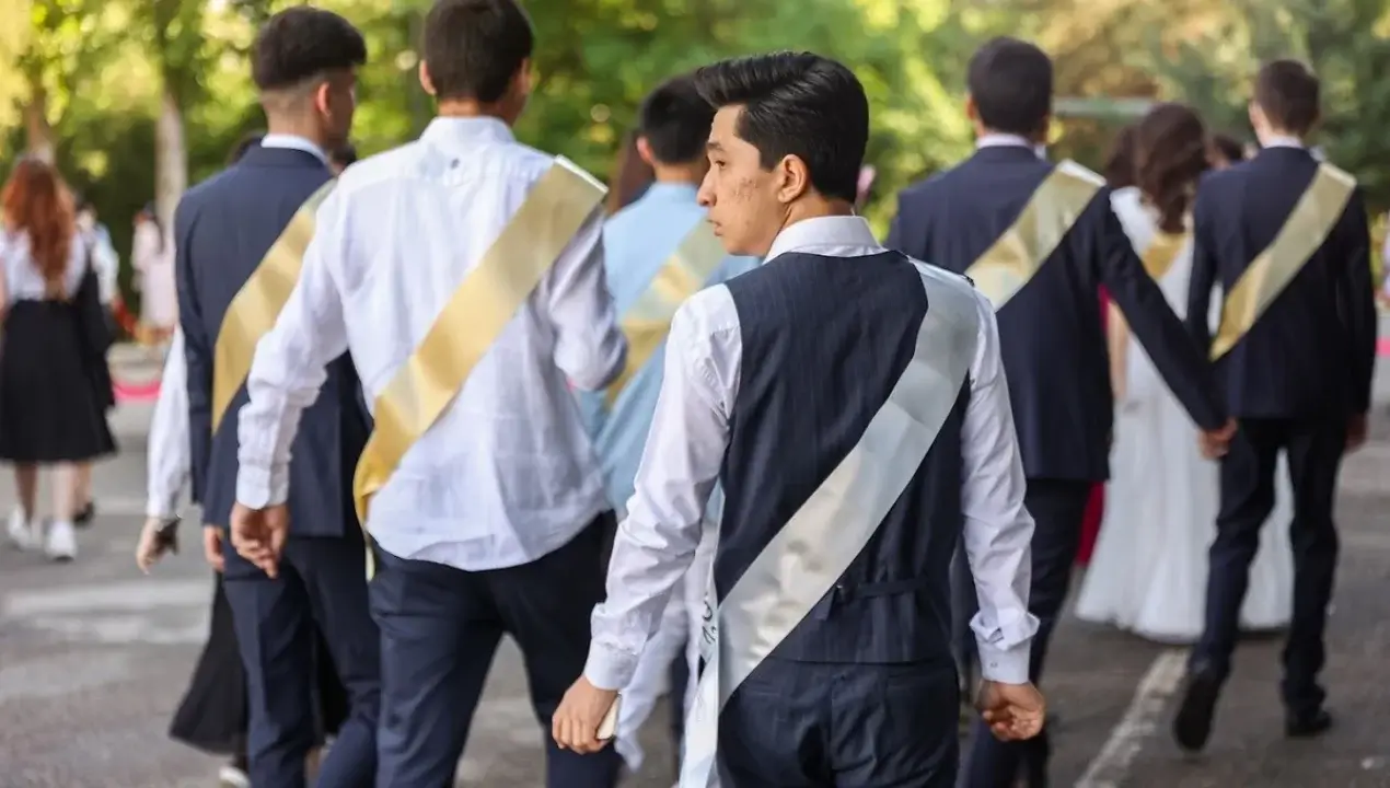 Okul mezunları için hibe erişim oranı keskin bir şekilde arttı