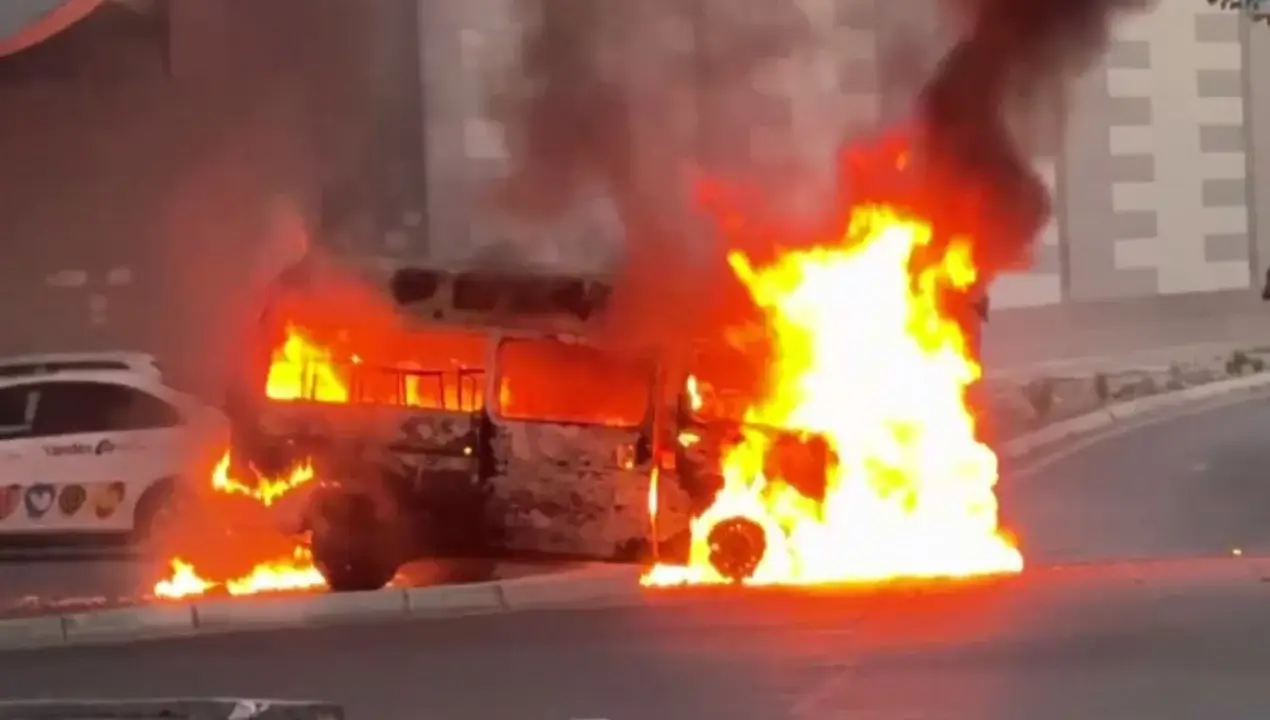 Yashnobod tumanida avtomobil yonib ketdi