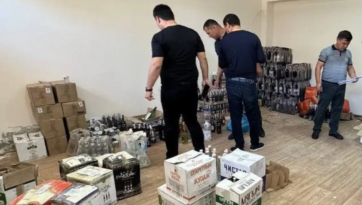 Unusable alcoholic products were destroyed en masse in Narpay.
