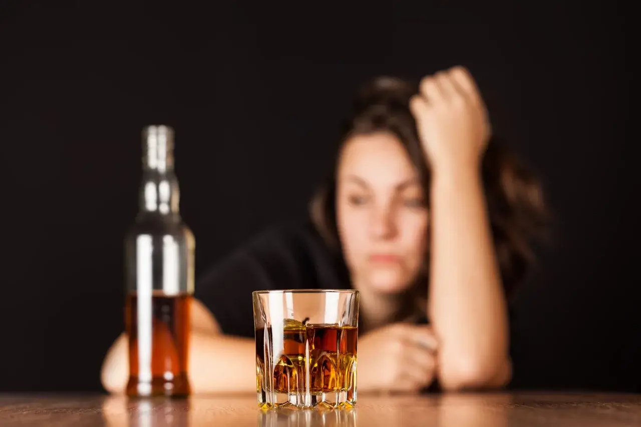 Scientists: Even small amounts of alcohol cause significant damage to the brain