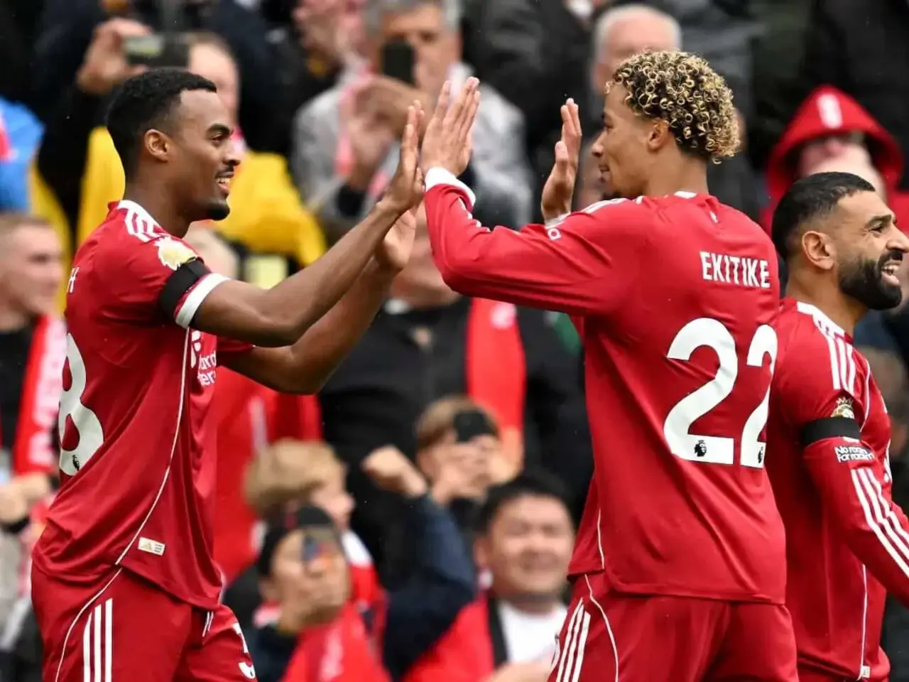 FA Cup'ta dramatik tartışmalar ve beklenmedik sonuçlar kaydedildi (video)