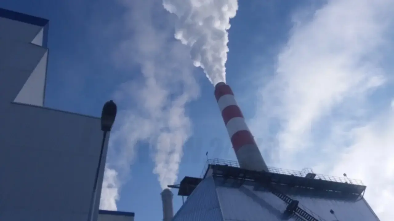 Ekologiya vazirligi 20 ta korxona faoliyatini vaqtincha to‘xtatdi