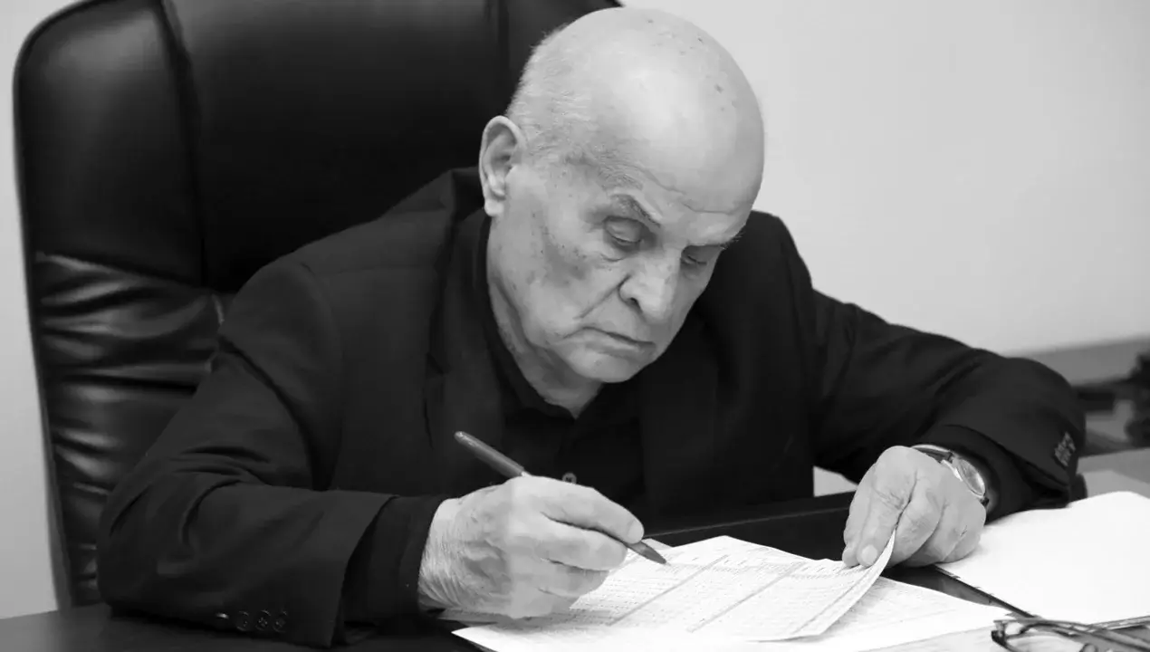 Ўзбекистоннинг таниқли давлат арбоби Исмоил Жўрабеков вафот этди