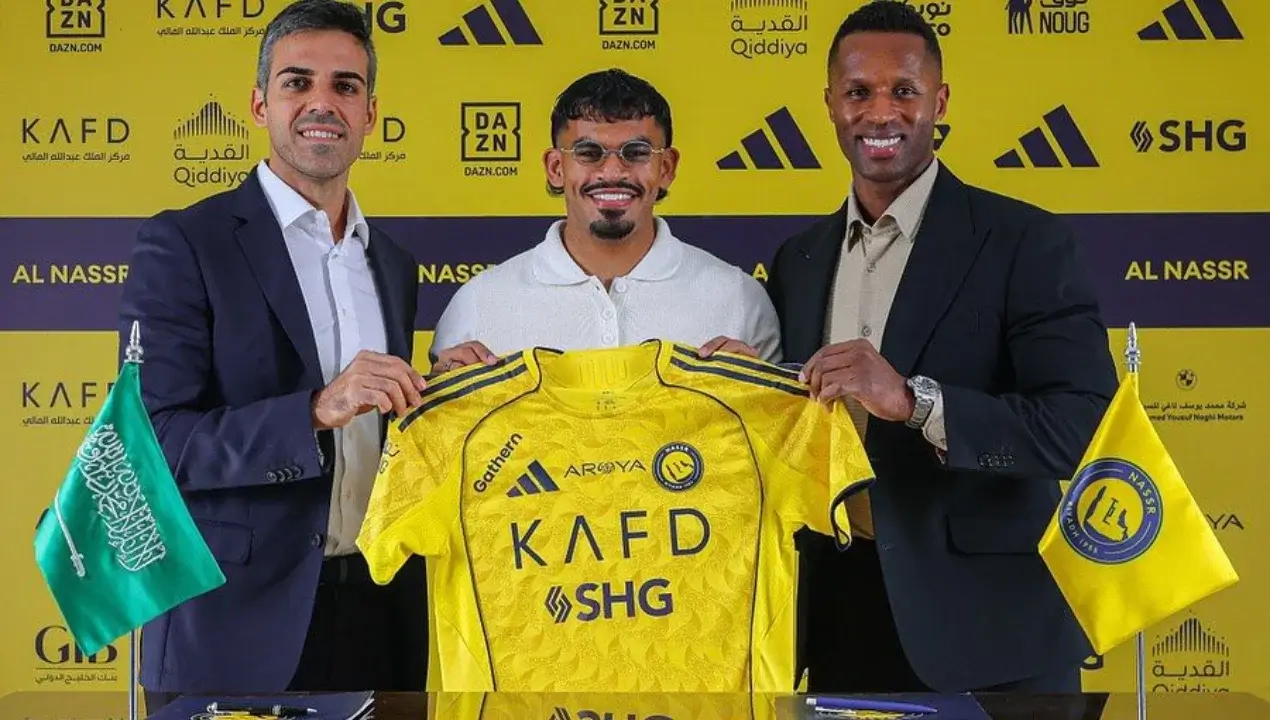 "Al Nassr" signed a contract with a defender with a similar surname