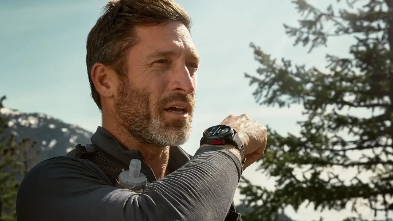 Garmin introduces Fenix 8 Pro: smartwatch with LTE and MicroLED