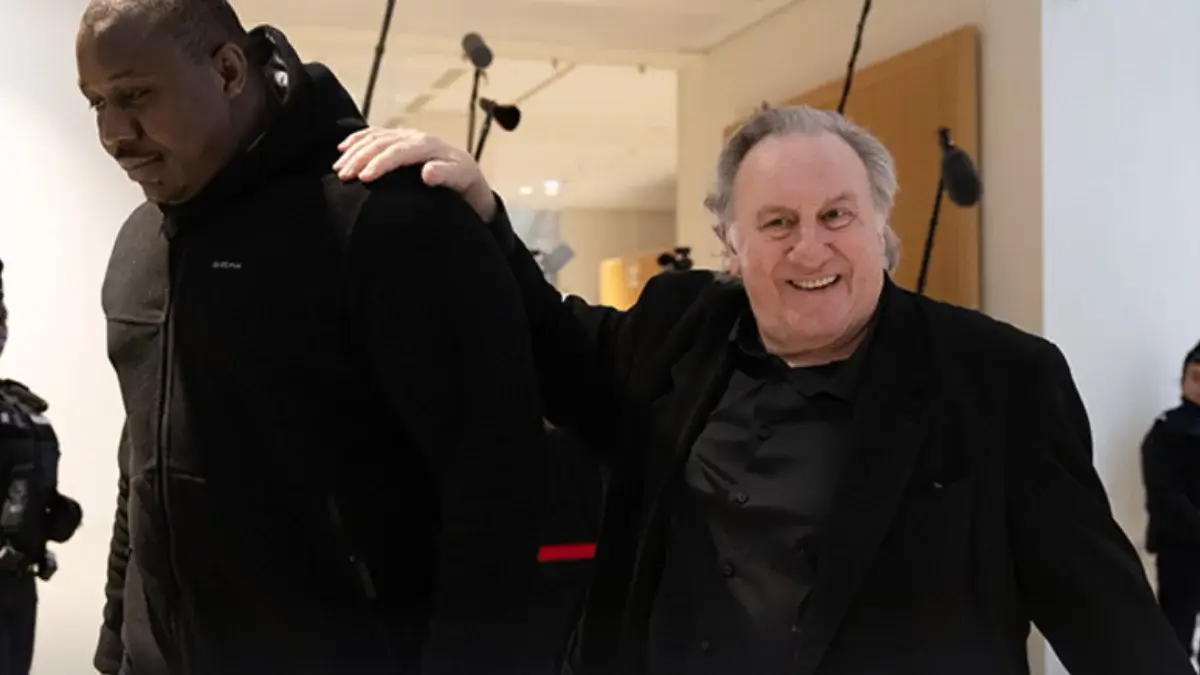 Жерар Депардье яна жинсий зўравонлик бўйича суд олдида