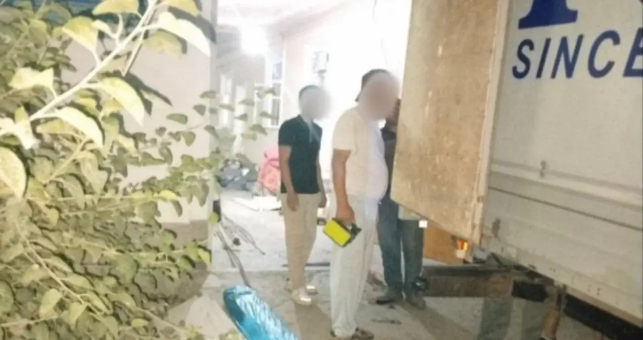 Cizzah’ta borçlular zorla evden çıkarıldı