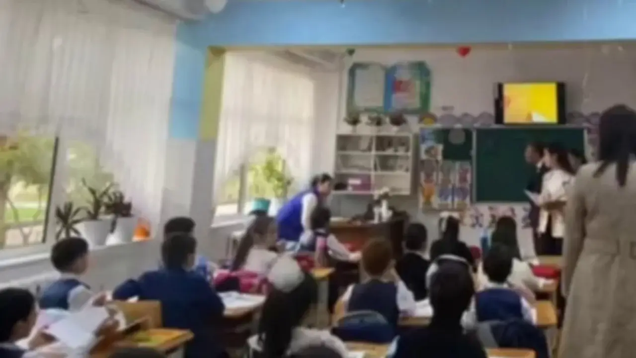 School Director Swore at Teachers in Front of Students