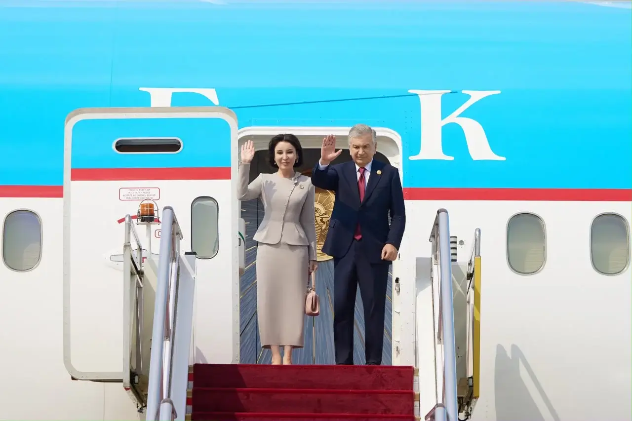 Şavkat Mirziyoyev'in Çin'e resmi ziyareti sona erdi