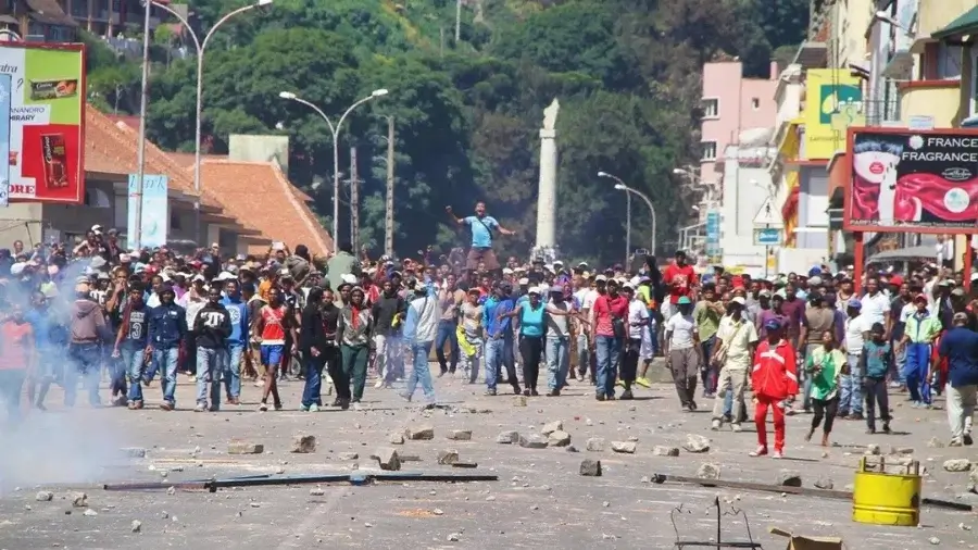 Over 100 injured in Madagascar unrest