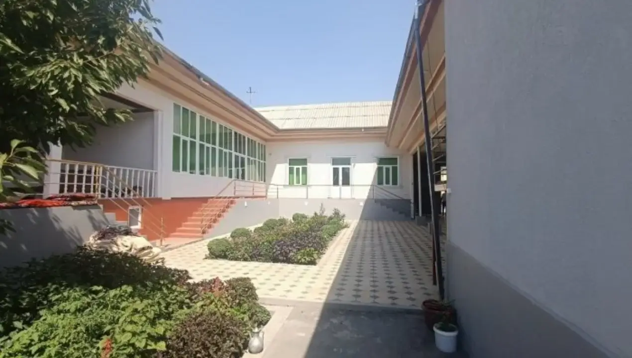 Kredit qarzi tufayli andijonlik fuqaroning uyi auksionga chiqarildi