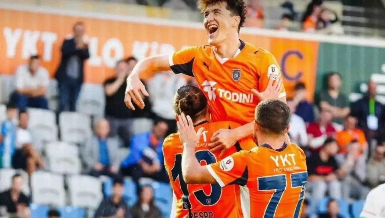 Dün gol atan Eldor Shomurodov kaç puan aldı?