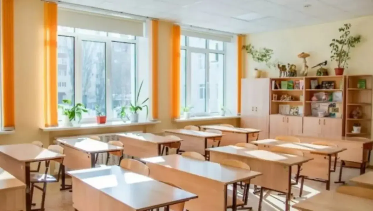 Özbekistan'daki tüm eğitim kurumlarında Çince dili öğretilmektedir