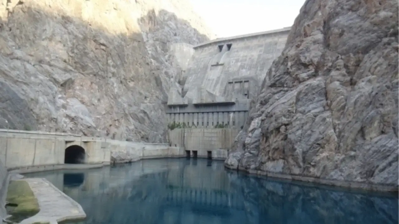 The water level in Toktogul is decreasing, the minister warned that winter will be harsh.