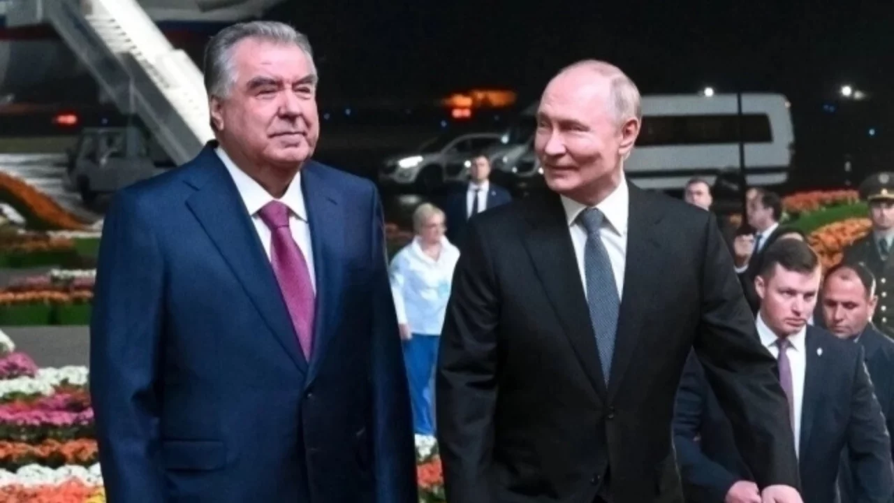 Putin Tacikistan'a geldi: Moskova ve Duşanbe yeni bir aşamada
