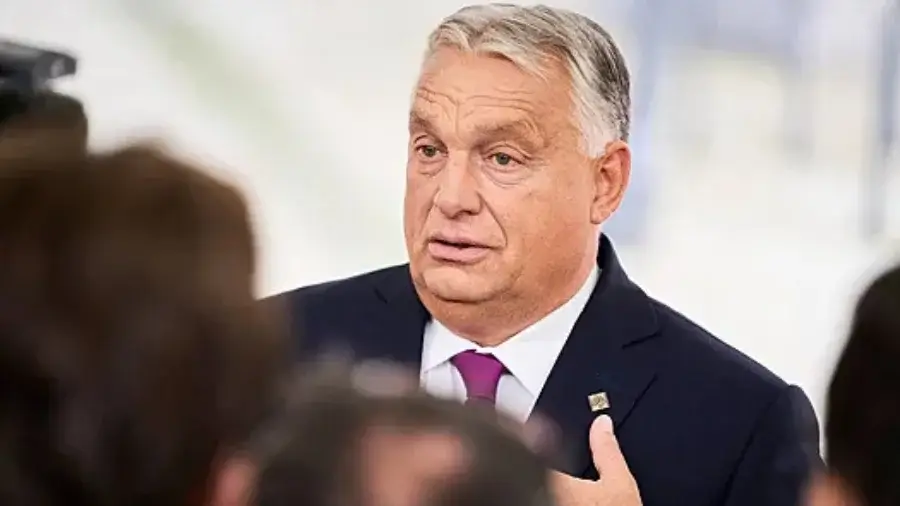Украина Венгрия ҳукуматига қарши “сиёсий ўйин” бошлади