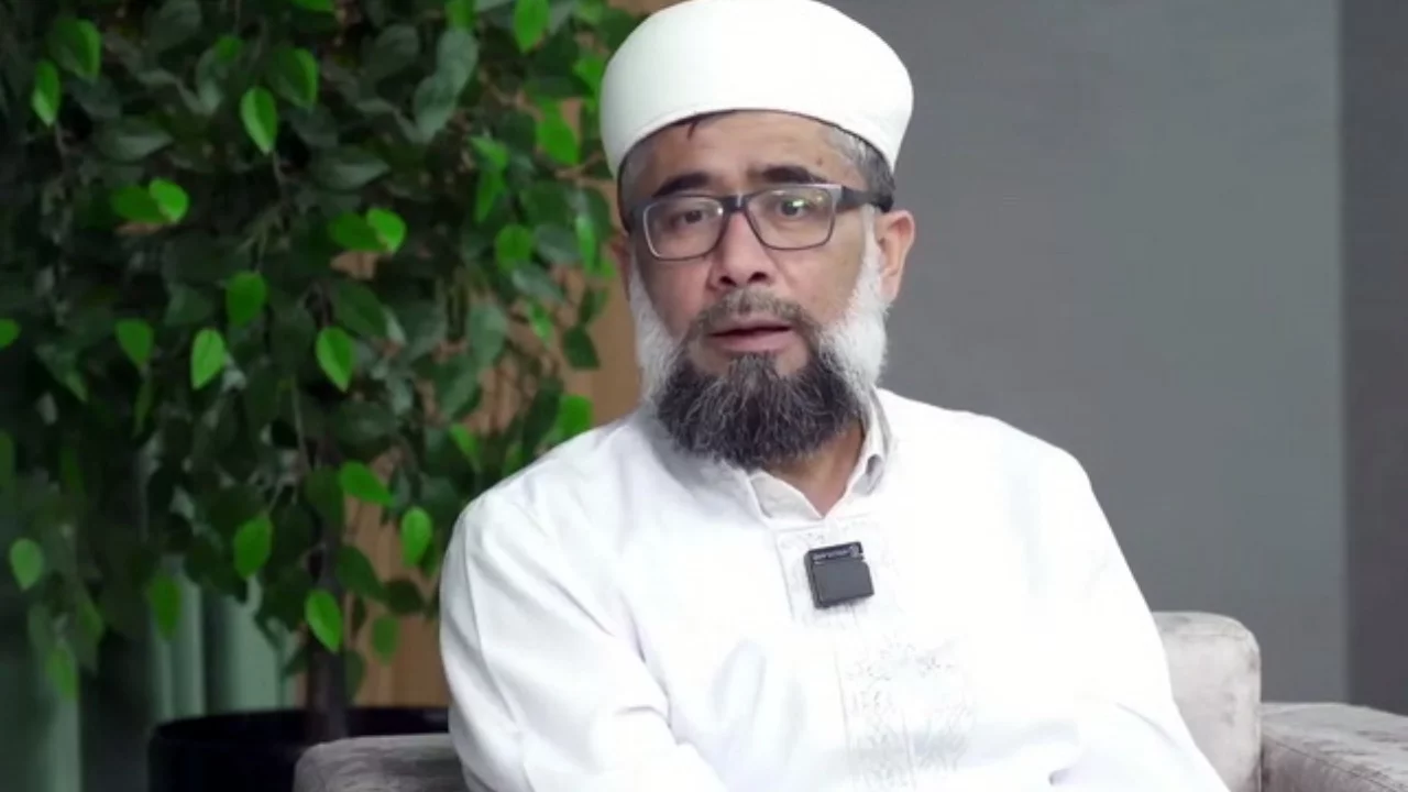 Mubashshir Ahmadga sud hukmi o‘qildi,sahifalari sud qarori bilan bloklandi