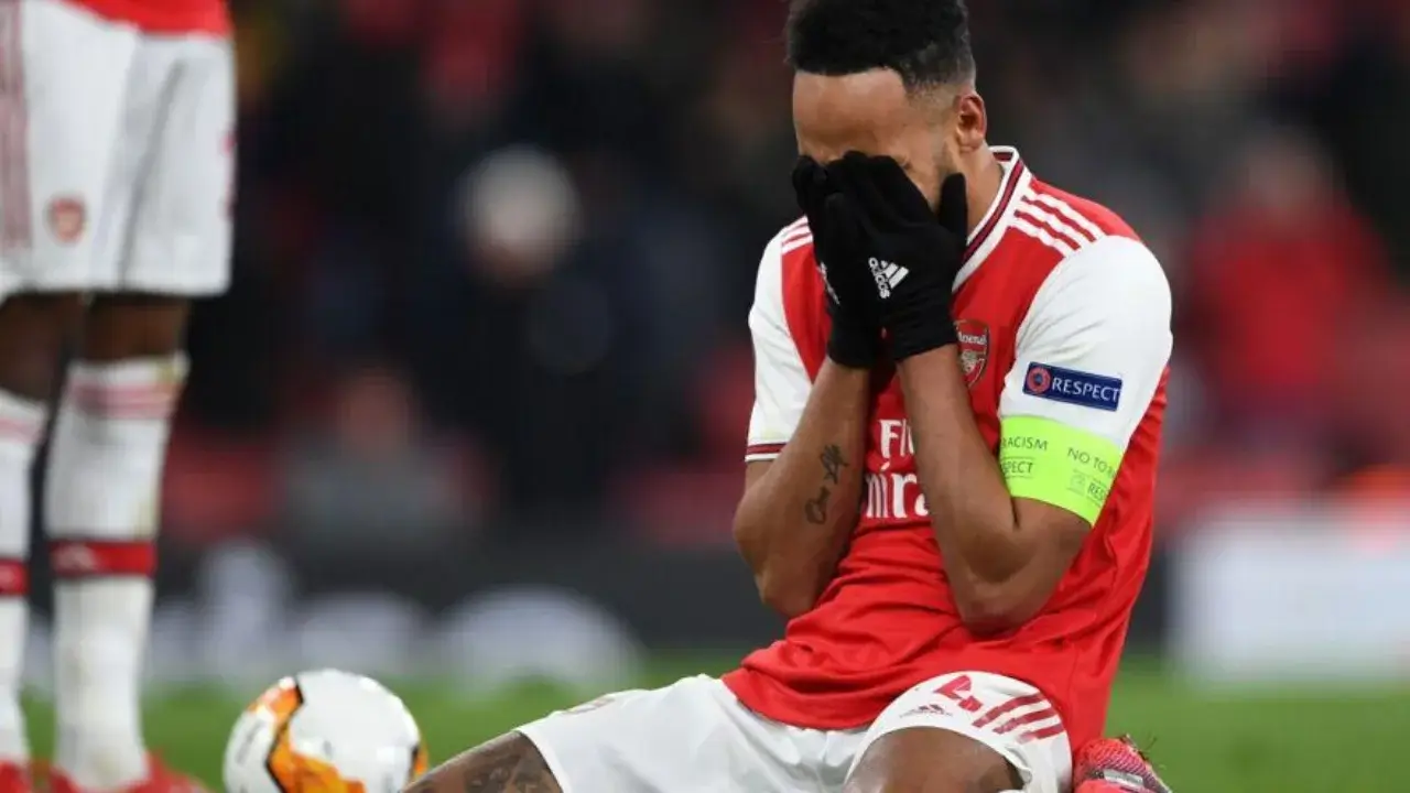 Arsenal Olympiakosni 2-0 hisobida yengdi