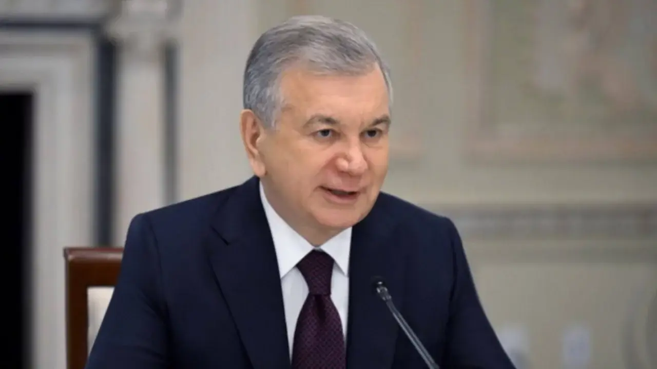 Президент Мирзиёев устоз ва мураббийларни байрам билан табриклади