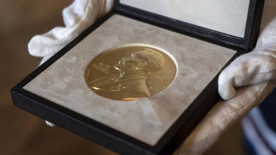 Kvant olami sirlarini ochgan olimlar Nobel mukofotini qo‘lga kiritdi