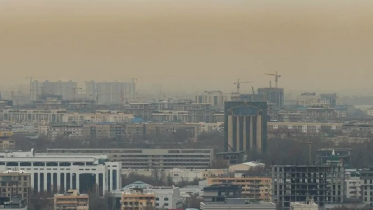 Загрязнение воздуха в Ташкенте снова стало мировым лидером