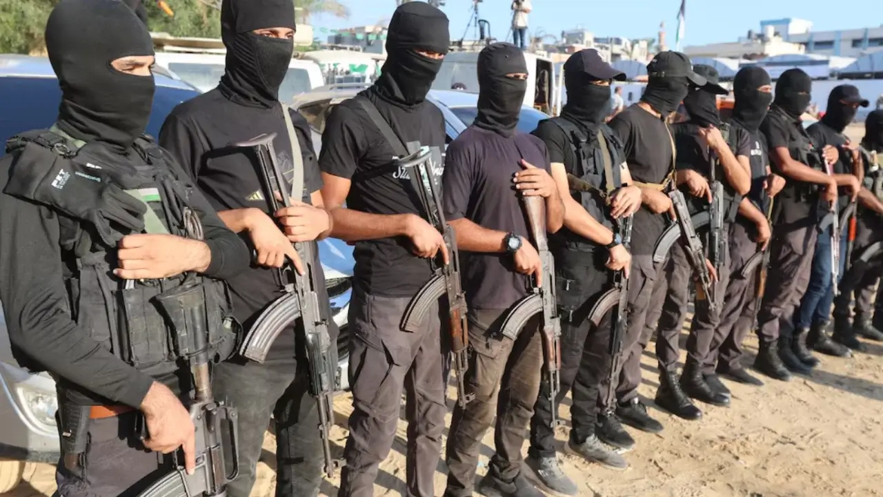 Hamas G‘azoda raqiblarini yo‘q qilishga kirishdi