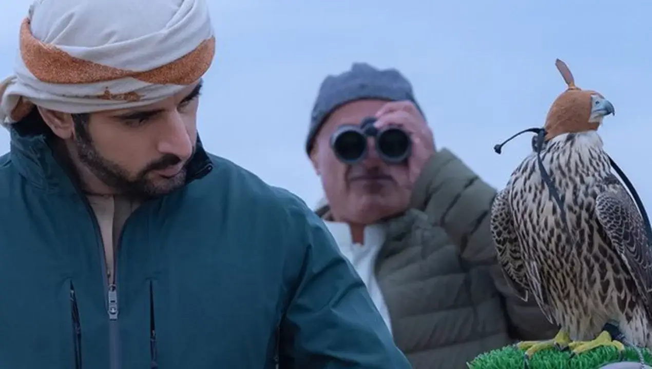 Dubay shahzodasi Hamdan lochin bilan Navoiy viloyatida ov uyushtirdi