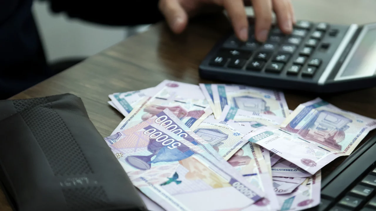 O‘zbekistonda ish haqi keskin pasaydi, bo‘sh ish o‘rinlari esa ko‘paydi
