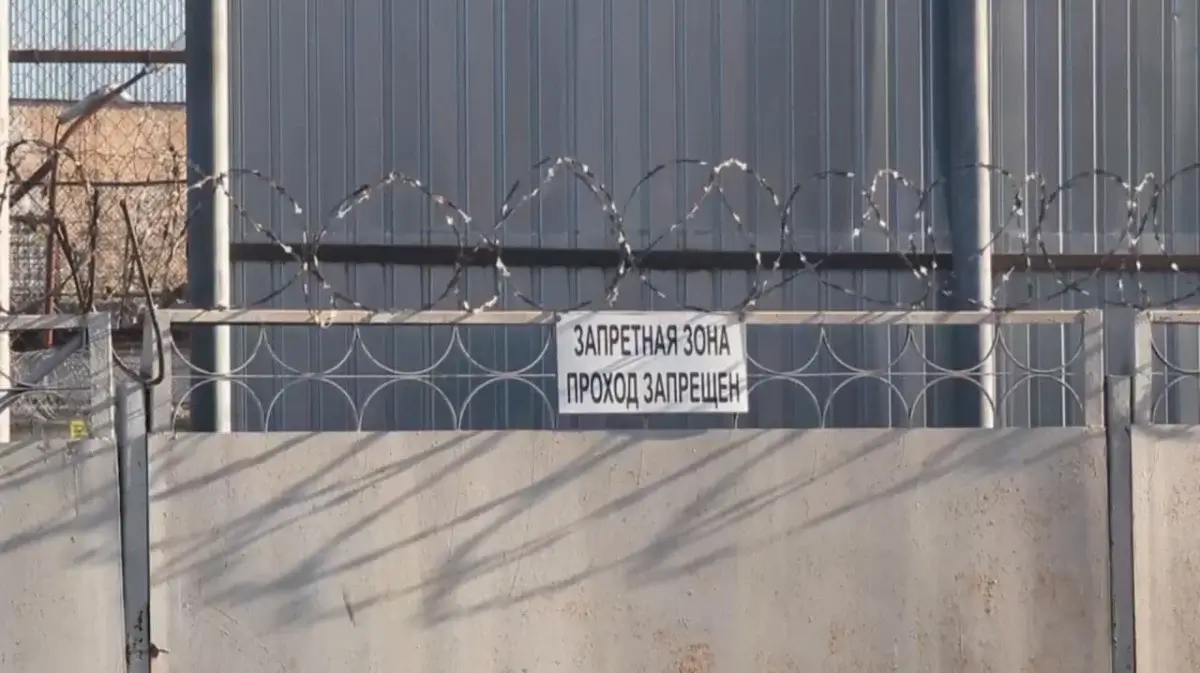 Россияда колониядан қочган ўзбекистонлик 10 йилга қамалди