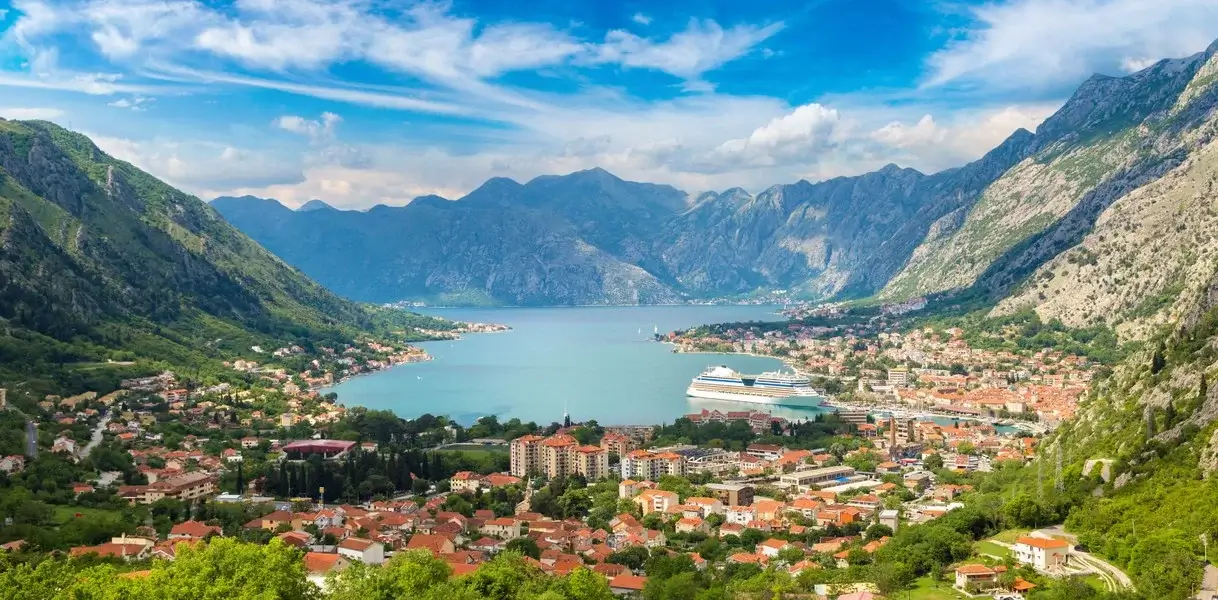 Montenegro cancels visa-free regime for citizens of Uzbekistan