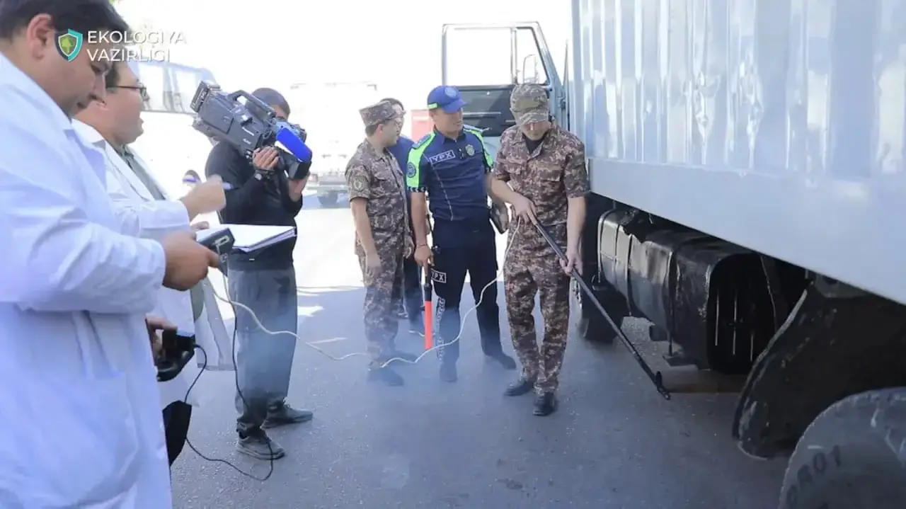 Тошкентда транспорт воситалари экологик текширувдан ўтказилмоқда