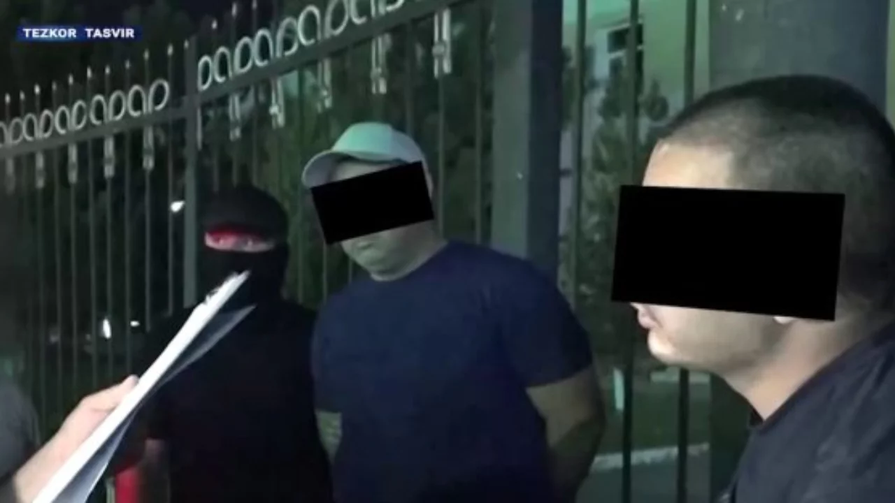 Poraga botgan departament xodimlari AQSH dollari bilan qo‘lga tushdi