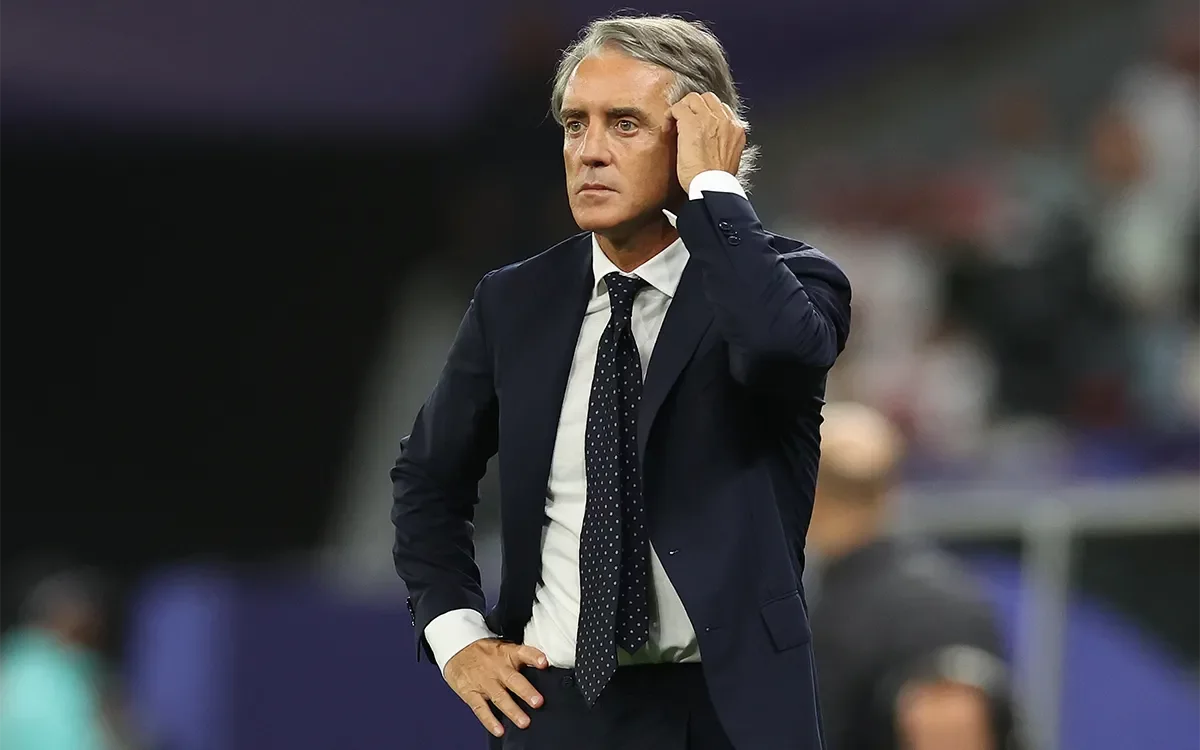 Roberto Mancini “Manchester United”i yönetmeye hazır mı?
