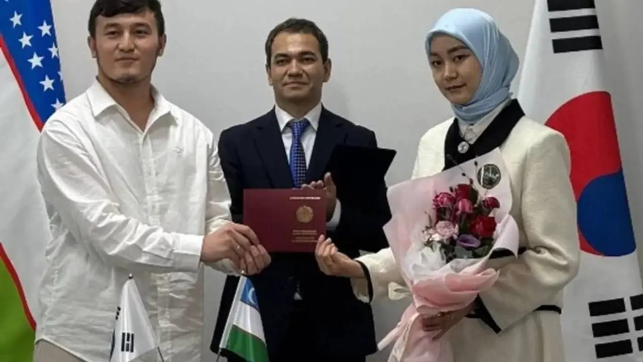 Özbekler arasında 100. evlilik Seul'de resmen gerçekleşti