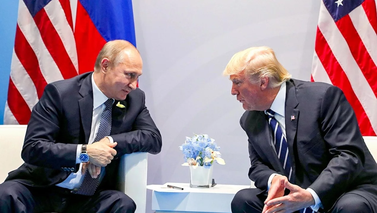 Аляскадаги саммитда музокаралар емирилди: Путин Трампни тарих билан “чарчатди”